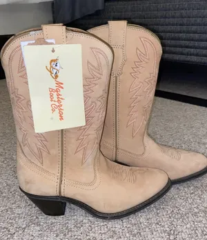 Tan Leather Point Toe Cowgirl Boots thumbnail 1