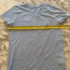 NWT J.Crew Short Sleeve Girlfriend Tee Sky Blue Sz XS sold out online thumbnail 6