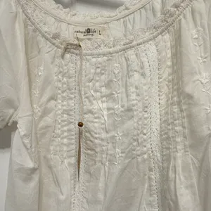 Natural Life White Cotton Woven Peasant Blouse Lace Embroidered Puff Sleeve L thumbnail 2