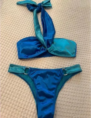 Amazon Bikini thumbnail 2