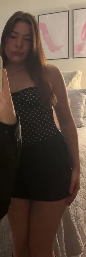 Misguided Black Mini Skirt thumbnail 2