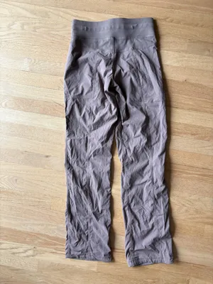 lululemon athletica Mauve Taupe Seamless Leggings thumbnail 2
