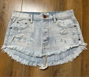 One Teaspoon One X Junkyard Denim Mini Skirt in Phoenix Size 25 Distressed Light thumbnail 3
