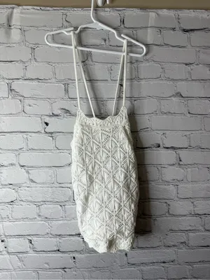 NWT Hollister White Knit Crochet halter top with Spaghetti Straps XS thumbnail 2