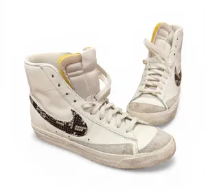 Nike Blazer Mid'77 White Grey Snake Sail Beige DA8736-100 Women's Size 8.5 thumbnail 1