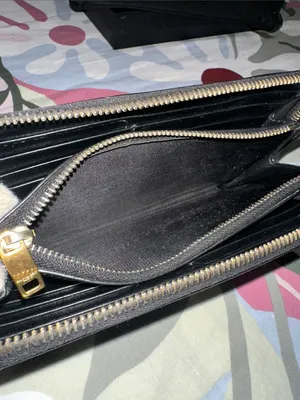 Yves Saint Laurent Black Leather Zip-Around Wallet with Gold YSL Emblem thumbnail 10