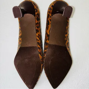 Brown Leopard Print Sequins Heels with Sculptural Curved Heel thumbnail 9