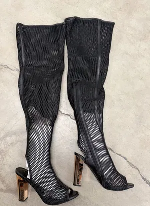 Bamboo Spotlight Black Mesh Over The Knee Boots Gold Block Heel Peep Toe Size 9 thumbnail 1