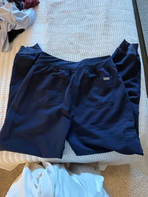 FIGS High-Rise Zamora Jogger Scrub Pants navy thumbnail 3