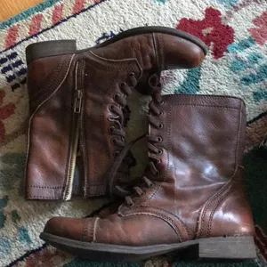 STEVE MADDEN COMBAT BOOTS thumbnail 3