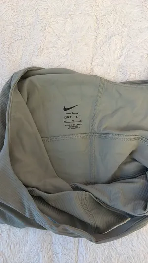 nike sports bra thumbnail 4