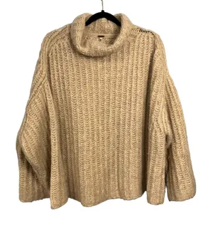 Free People Women's Cream Chunky Knit Cowl Neck Sweater Size Medium thumbnail 1