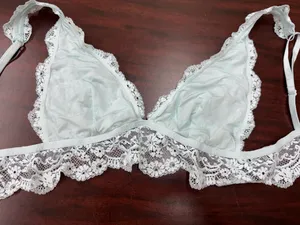 Victoria’s Secret Lace Triangle Bralette Size Medium thumbnail 4