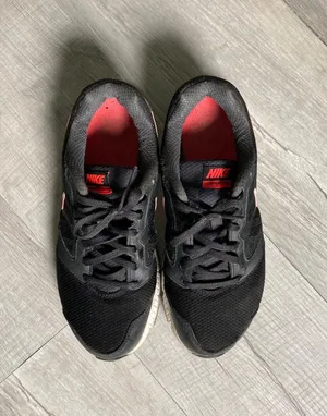 Black  Running Sneakers thumbnail 3