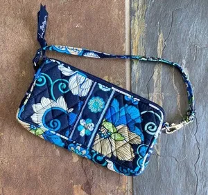 Vera Bradley Wristlet thumbnail 1
