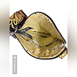Crossbody Purse Vera Bradley Baroque Yellow Retired Print Size 11x11 EUC thumbnail 2