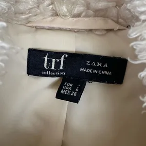 Zara TRF Ivory Cream Faux Fur Cropped Zip Up Sherpa Teddy Bomber Jacket Size S thumbnail 4