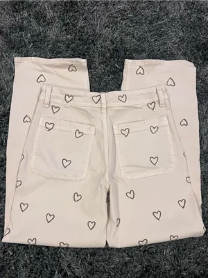 Universal Threads 🌸IVORY HEART EMBROIDERED DENIM PANTS NEW🌸 thumbnail 4