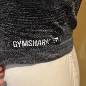 Gymshark Shirt Womens Medium Gray Seamless Crop Top Neutral Workout Athleisure‎ thumbnail 4