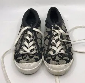 Coach lace up shoes Size: 7.5B thumbnail 1
