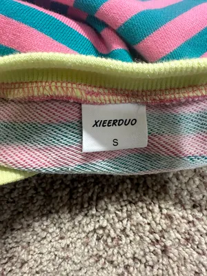Amazon sweatshirt thumbnail 3