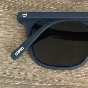 IZIPIZI Polarized Sunglasses Midnight Blue Grey thumbnail 3