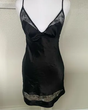 Victoria's Secret Black Lace Trim Chemise thumbnail 1