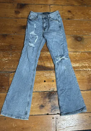 Aeropostale Jeans High-Rise Flare thumbnail 1