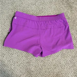 Fabletics shorts with zipper pockets size xl thumbnail 2