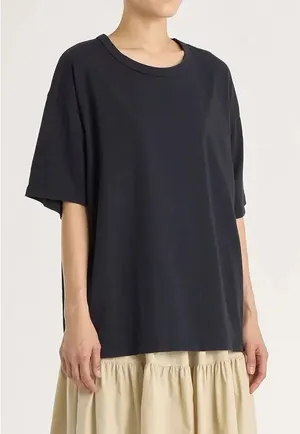 ✨Alexander Yamaguchi Short Sleeve Navy Crewneck Sz Large Tee✨ thumbnail 1