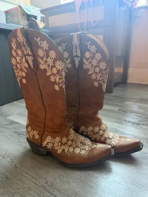 Boutique Cavender's Floral Brown Cowboy Boots thumbnail 3