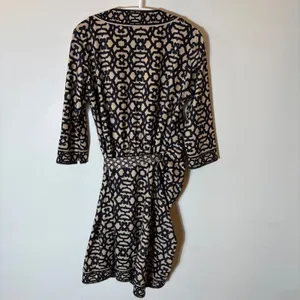 Gretchen Scott 3/4 Sleeve Jersey Wrap It Up Dress in Rio‎ Print Size XS thumbnail 7