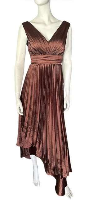 Elegant V-Neck Pleated Sleeveless Handkerchief Hem Chocolate Brown 2 NWOT thumbnail 1
