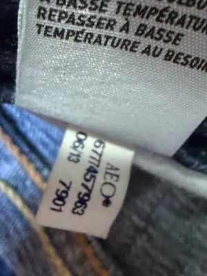 2013 American Eagle Low Rise Artist Crop Jeans Womens 8 Blue Denim Y2K Indie thumbnail 11