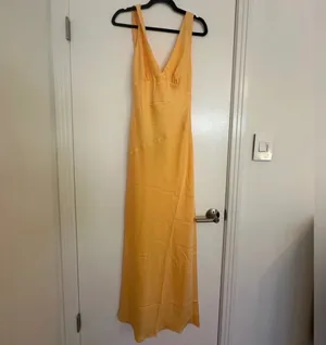 Meshki Yellow Backless Dress thumbnail 3