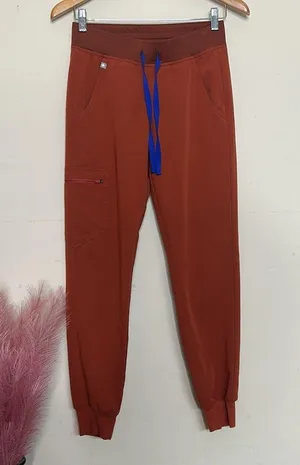 FIGS • Zamora jogger scrub pants in sold out auburn color thumbnail 1