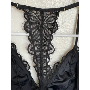 Victoria’s Secret Womens Bralette Bra Black Lace Triangle Logo Pullover Sz Small thumbnail 7