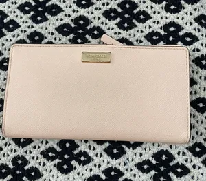 Kate Spade Wallet thumbnail 1