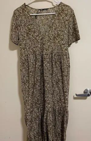 ZARA Maxi Dress Sz Small Brown White Floral Tiered Skirt V-Neck Boho Long Dress thumbnail 1