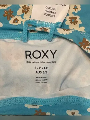 Roxy Teal Floral Long-Sleeve Rash Guard Swim Top size Small NWT thumbnail 3