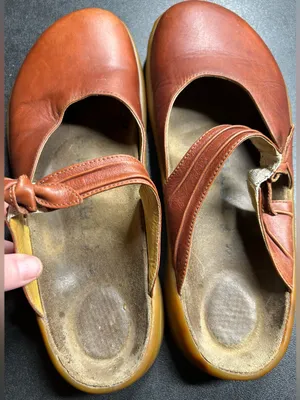 Tatami Birkenstock Size EU 41 US 9.6-10 Olivia Red Leather Mary Jane Clogs thumbnail 5
