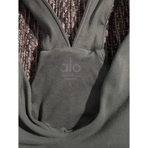 Alo Yoga Real Bra Tank Olive Green Size Small thumbnail 4