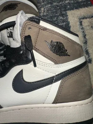 Jordan 1 Mocha High thumbnail 8