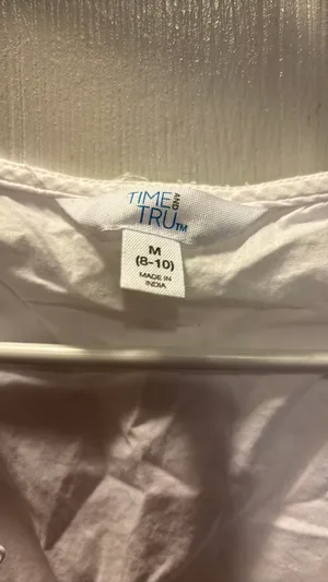 Time and Tru White Dress thumbnail 2