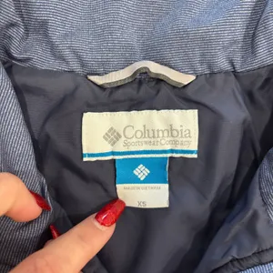 Columbia Outdoor Gorpcore Work Womens XS Blue Quilted Striped Puffer Vest EUC thumbnail 4