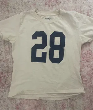 Brandy Melville Cream ‘28 Top thumbnail 1