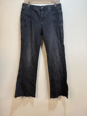 We The Free People Izzy Flare Leg Raw Fray Hem Jeans Black Patch Pockets SZ 28 thumbnail 6