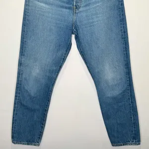 Levi’s‎ Wedgie Straight Fit Denim High Rise Button Fly Jeans Medium Wash thumbnail 6