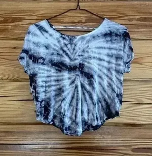 Young Fabulous & Broke Daz Top in Grey/Blue Dreamer WashTye Die size med…​​ thumbnail 1