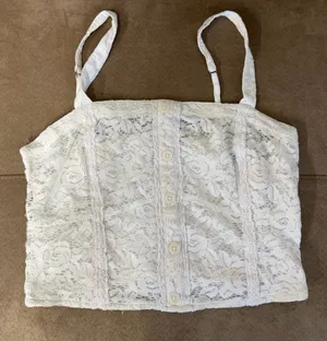 Abercrombie White Lace Tank thumbnail 1